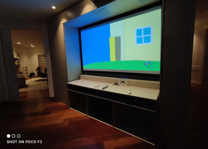 28 ViewFinity UR55 4K UHD IPS HDR Monitor aspecto 16:9 frecuencia 60Hz tiempo de respuesta 4ms (GTG) ms